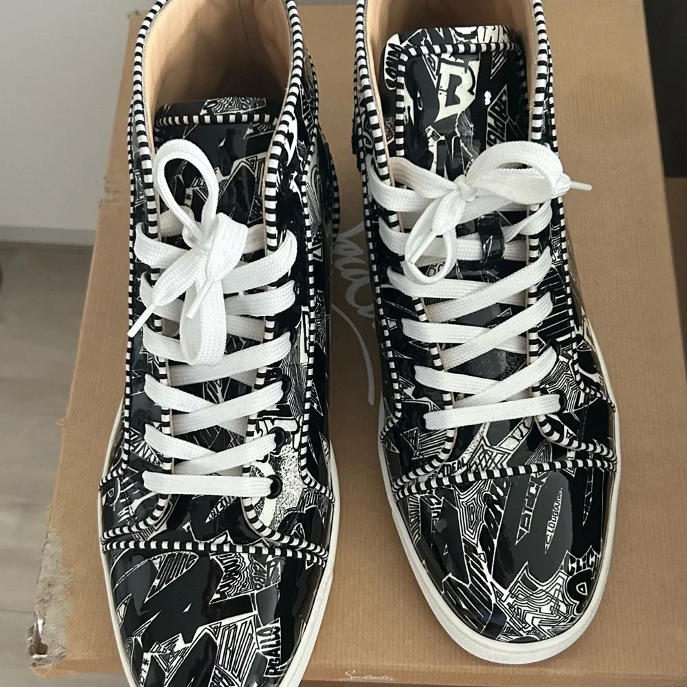 Christian Louboutin Black and White Graphic Sneakers - Picture 3 of 5